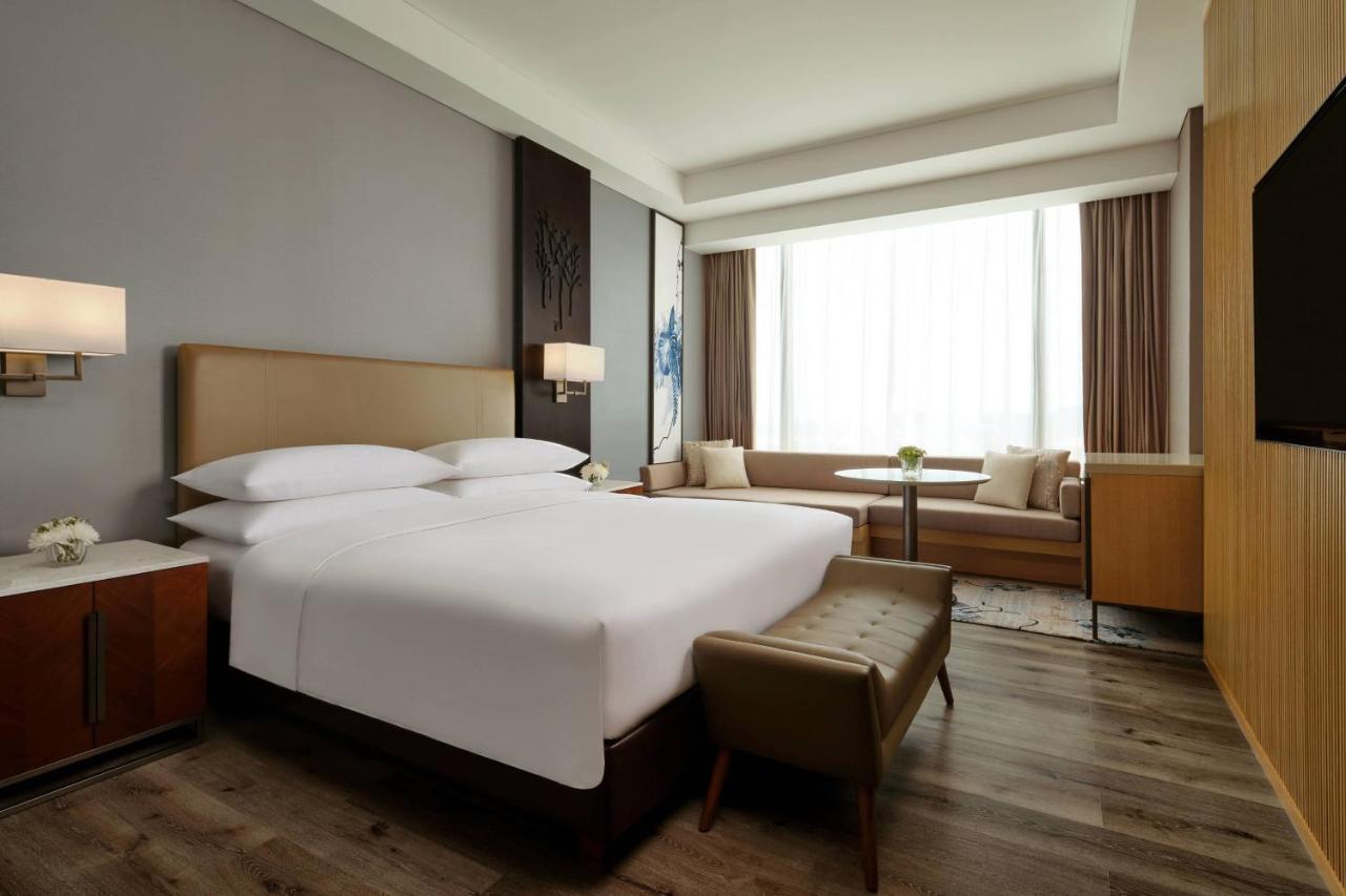 Batam Marriott Hotel Harbour Bay Nagoya Kültér fotó