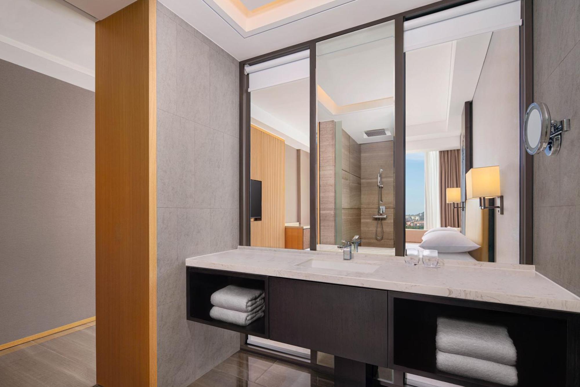Batam Marriott Hotel Harbour Bay Nagoya Kültér fotó